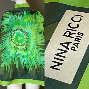Stunner Vintage Nina Ricci Silk Scarf 31 In Sq Excellent Condition